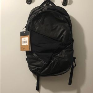 NWT The North Face Women's Isabella Backpack